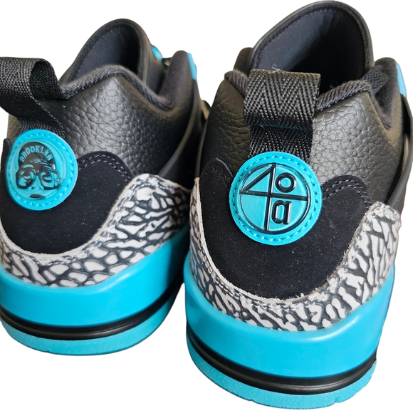 Jordan Spizike Low (Men's Size 11 US)Black/Wolf Grey/Gamma Blue - Picture 11 of 15